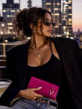 Gucci Pink Microguccissima Patent Leather Wallet | Horsebit Detail